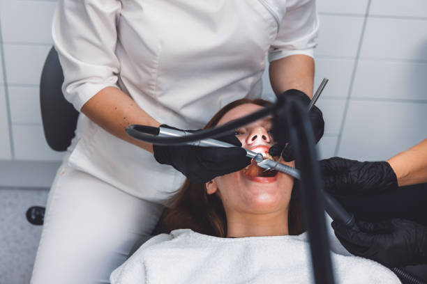 Best Emergency Tooth Extraction in Crystal Lake, IL